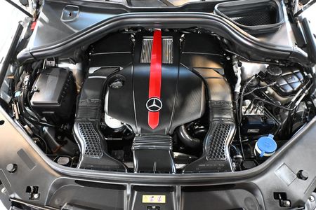 2017-Mercedes-AMG-GLE-Coupe-43-AMG-Sport-Bi-Turbo-9-Speed-Multi-Tronic_20