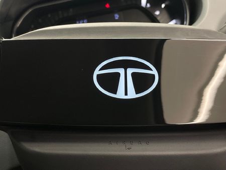 2026-TATA-Tiago-12-XM_12