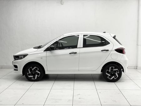 2026-TATA-Tiago-12-XM_3