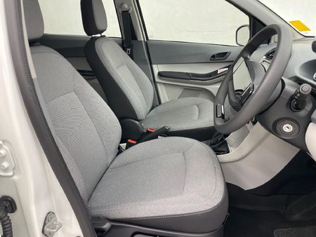 2026-TATA-Tiago-12-XM_8