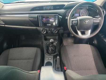 2020-Toyota-Hilux-EXTENDED-CAB-RAISED-BODY-SRX-MANUAL_10