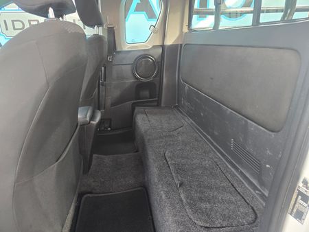 2020-Toyota-Hilux-EXTENDED-CAB-RAISED-BODY-SRX-MANUAL_15