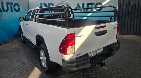 2020-Toyota-Hilux-EXTENDED-CAB-RAISED-BODY-SRX-MANUAL_18