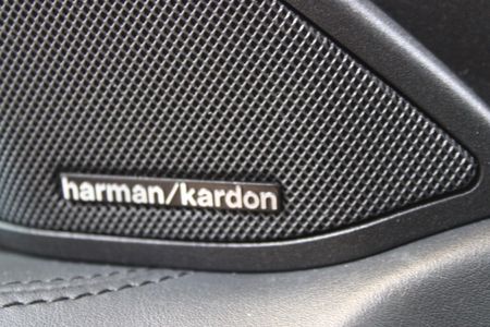 2015-Mercedes-AMG-E-Class-E63-AMG-Sport-V8-Bi-Turbo-Carbon-Edition-7-Speed_15