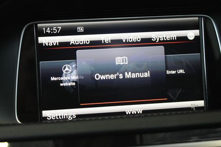 2015-Mercedes-AMG-E-Class-E63-AMG-Sport-V8-Bi-Turbo-Carbon-Edition-7-Speed_22