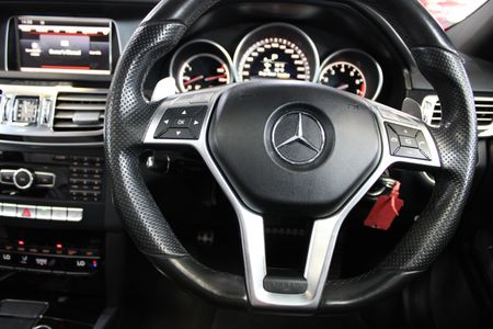 2015-Mercedes-AMG-E-Class-E63-AMG-Sport-V8-Bi-Turbo-Carbon-Edition-7-Speed_28
