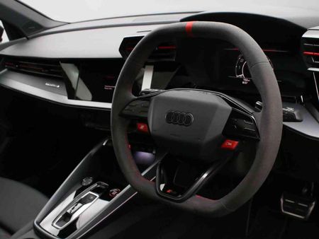 2026-Audi-RS3-Sportback-Quattro-Stronic_15