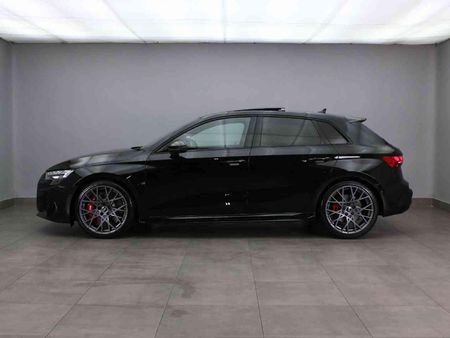 2026-Audi-RS3-Sportback-Quattro-Stronic_3