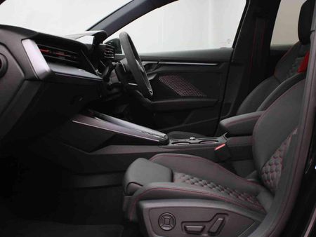 2026-Audi-RS3-Sportback-Quattro-Stronic_8