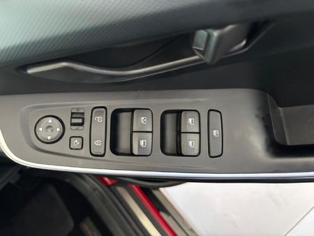 2025-Hyundai-Alcazar-15D-Executive-Auto_24