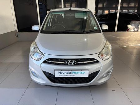 2017-Hyundai-i10-11-GLS-Motion_1