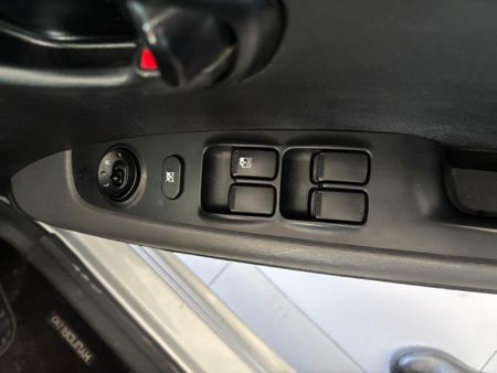 2017-Hyundai-i10-11-GLS-Motion_6