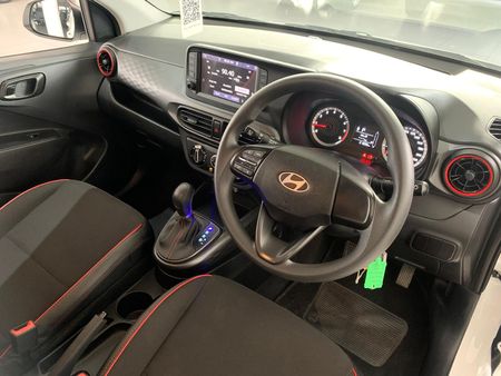 2026-Hyundai-Grand-i10-10-Motion_12