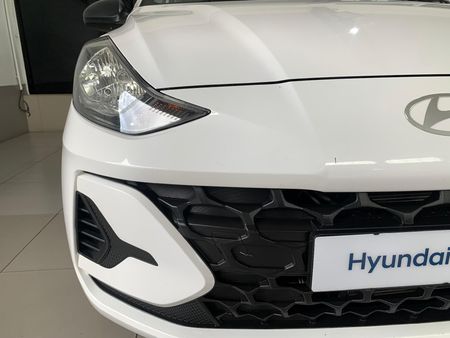 2026-Hyundai-Grand-i10-10-Motion_4