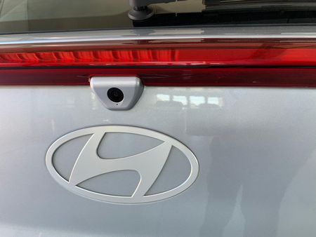2025-Hyundai-Grand-i10-10-Motion_3