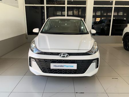 2024-Hyundai-Grand-i10-12-Fluid-Sedan_7