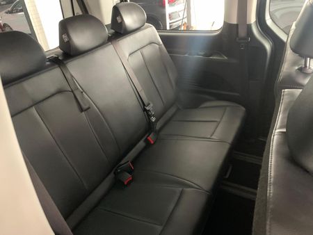 2022-Hyundai-Staria-22d-Executive-Auto-11-Seat_14