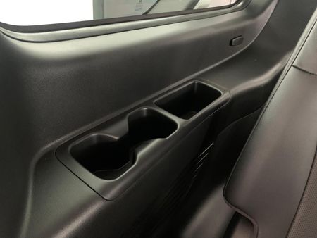 2022-Hyundai-Staria-22d-Executive-Auto-11-Seat_24