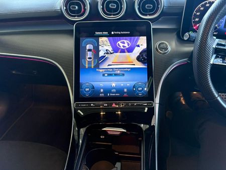 2023-Mercedes-Benz-C-Class-C-200-Auto_30