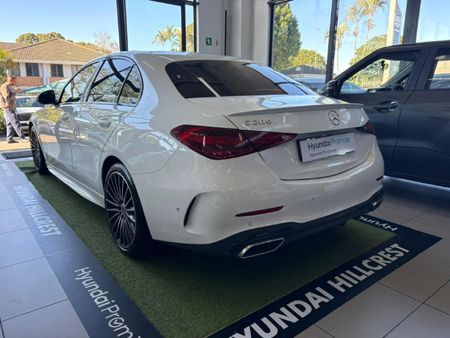 2023-Mercedes-Benz-C-Class-C-200-Auto_6