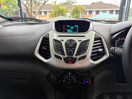 2017-Ford-EcoSport-10-EcoBoost-Trend_19