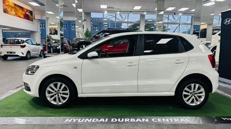 2024-Volkswagen-Polo-Vivo-16-Comfortline-Auto-5-dr_3