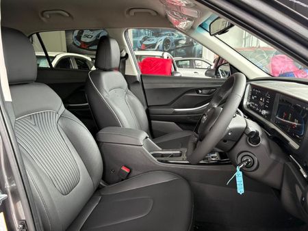 2026-Hyundai-Alcazar-15D-Executive-Auto_18