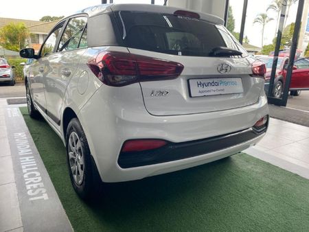 2018-Hyundai-i20-12-Motion_3