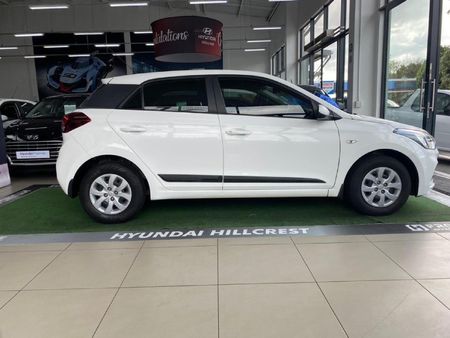 2018-Hyundai-i20-12-Motion_6