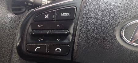 2021-Hyundai-Grand-i10-10-Motion-Auto_13