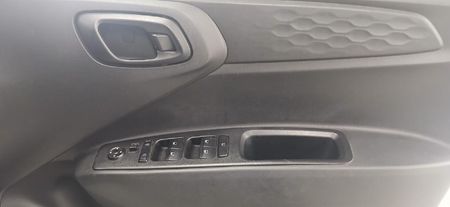2021-Hyundai-Grand-i10-10-Motion-Auto_3