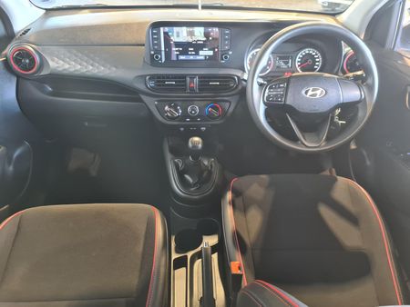2026-Hyundai-Grand-i10-10-Motion_8