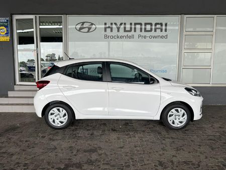 2024-Hyundai-Grand-i10-10-Motion_3