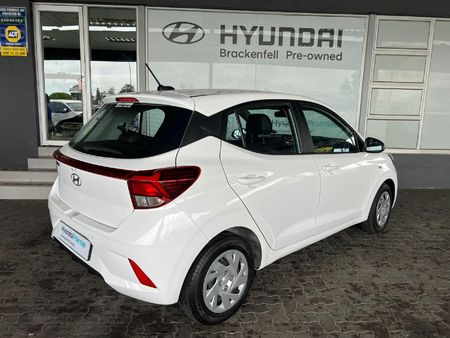 2024-Hyundai-Grand-i10-10-Motion_4