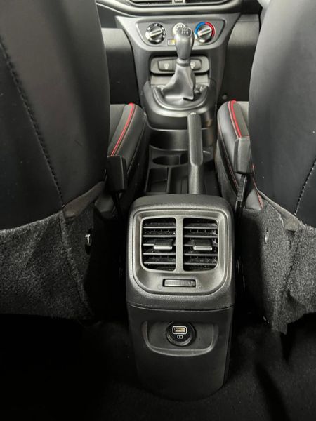 2024-Hyundai-Grand-i10-10-Motion_6