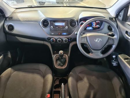 2018-Hyundai-Grand-i10-10-Motion_9