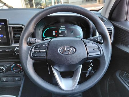 2025-Hyundai-Venue-10-TGDI-Motion-DCT_4