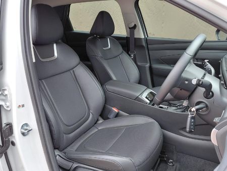 2026-Hyundai-Tucson-20-Premium-Auto_10