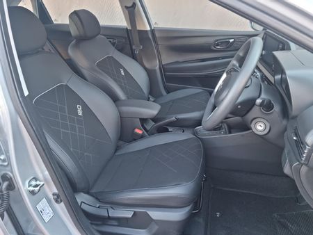 2024-Hyundai-i20-12-Premium_2