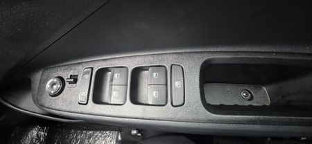 2024-Hyundai-Grand-i10-10-Motion_14
