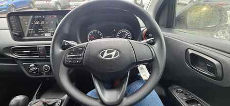 2024-Hyundai-Grand-i10-10-Motion_19