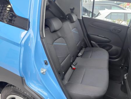 2025-Hyundai-Exter-12-Premium-Auto_16
