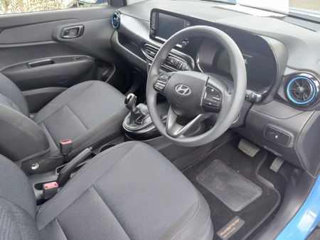 2025-Hyundai-Exter-12-Premium-Auto_19