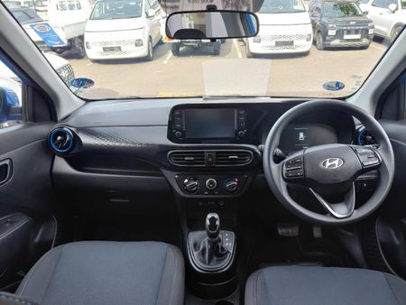 2025-Hyundai-Exter-12-Premium-Auto_20