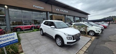2025-Hyundai-Venue-12-Motion_2