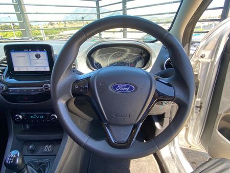 2020-Ford-Figo-15Ti-VCT-Titanium-5-dr_9
