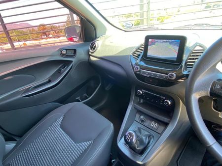 2020-Ford-Figo-15Ti-VCT-Titanium-5-dr_18