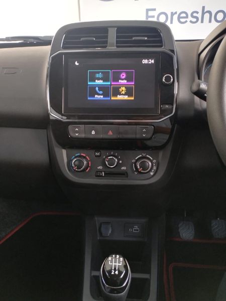 2026-Renault-Kwid-10-Techno_18