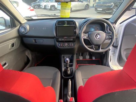 2026-Renault-Kwid-10-Dynamique_18