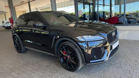 2020-Jaguar-F-Pace-50-V8-SVR_0